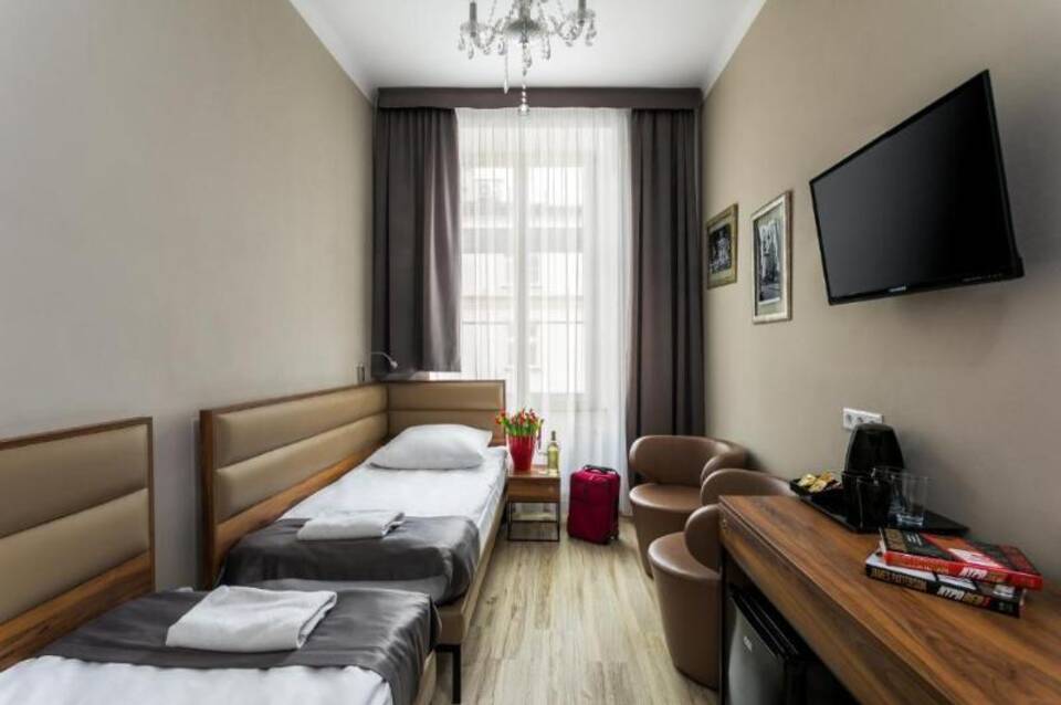 G12 Aparthotel 1