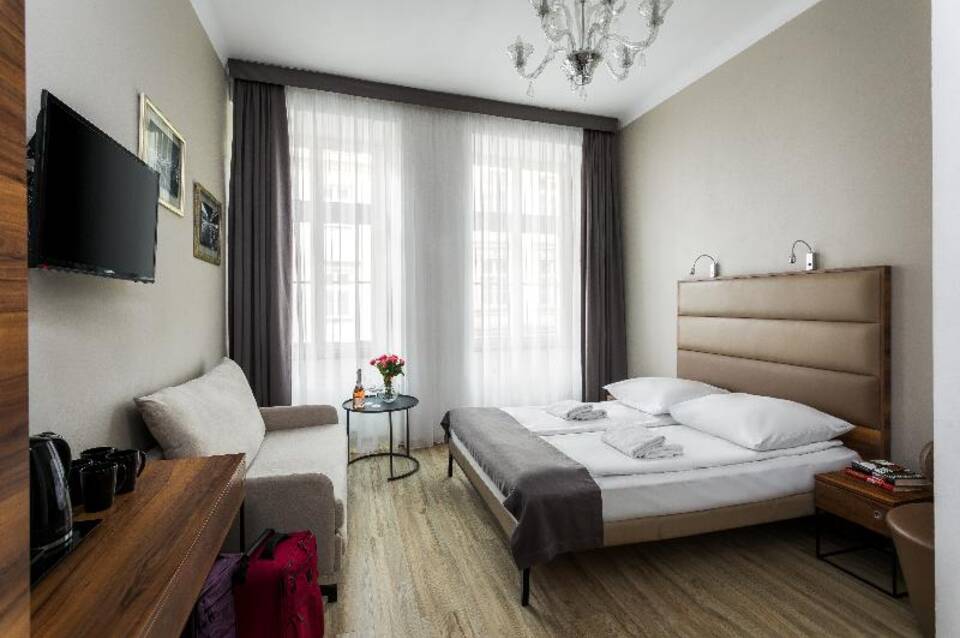 G12 Aparthotel 3