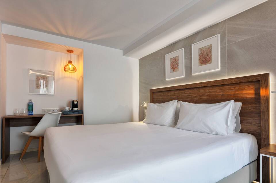 Eurostars Puerto de Ibiza 4