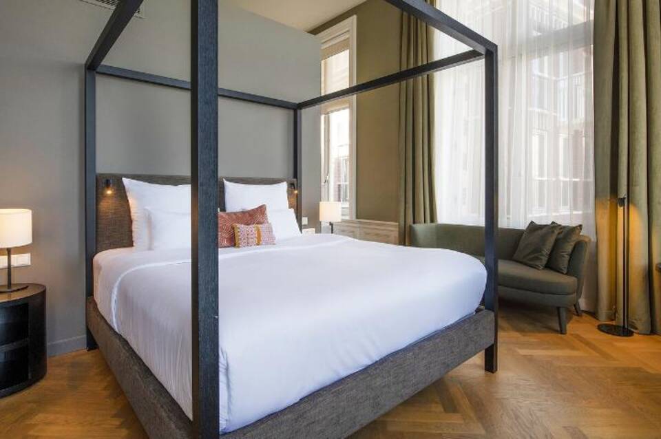 Pestana Amsterdam Riverside 1