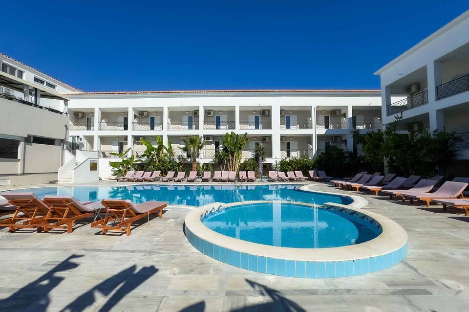 Mojo Hotel 4