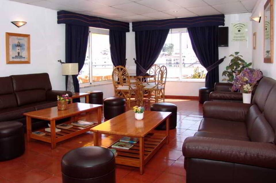 Apartamentos Turísticos Regina 3