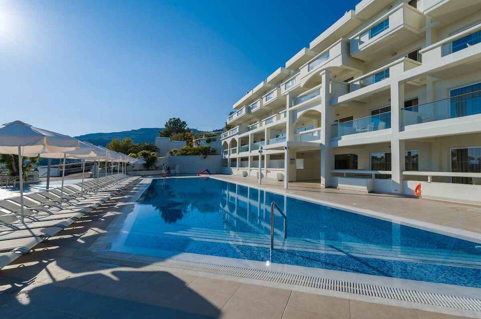 Lindos White Hotel & Suites 1