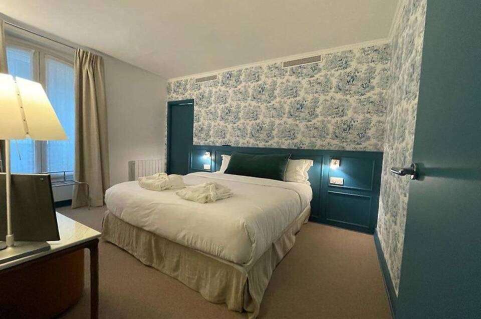 L'Hotel Pergolese Paris 1