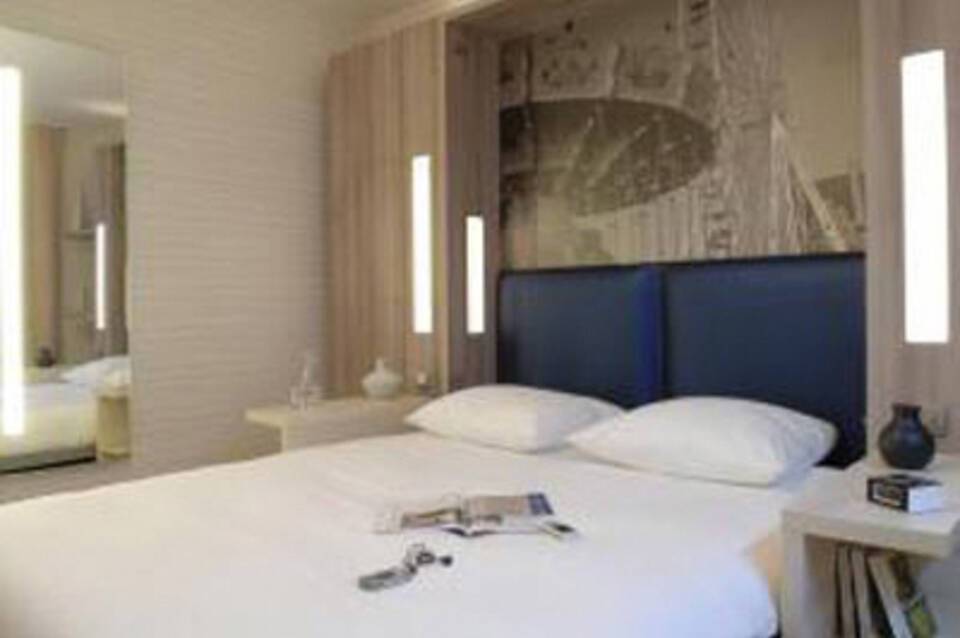 Aparthotel Adagio Paris Montrouge 1