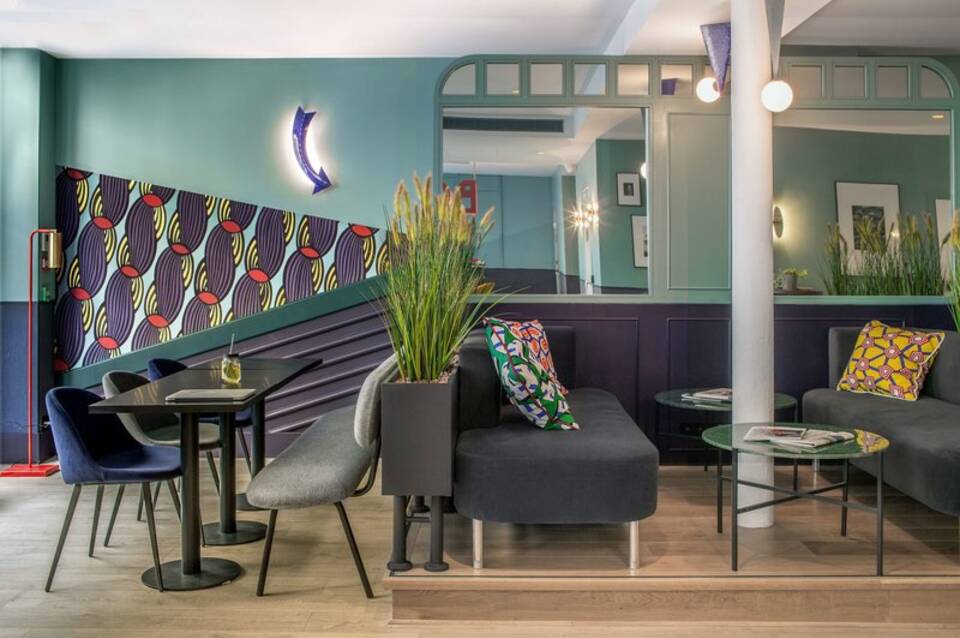 Bob Hotel 4