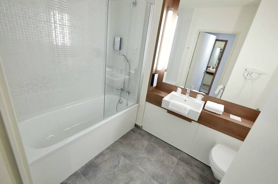 Hotel Campanile Paris Est - Bobigny 5