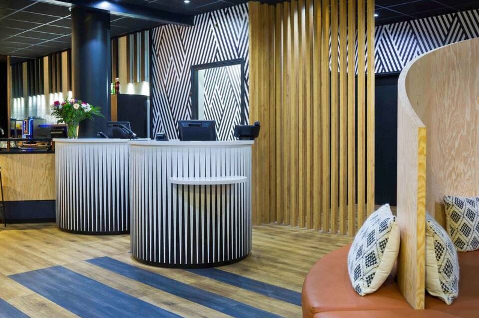 Ibis Styles Massy Opera 5