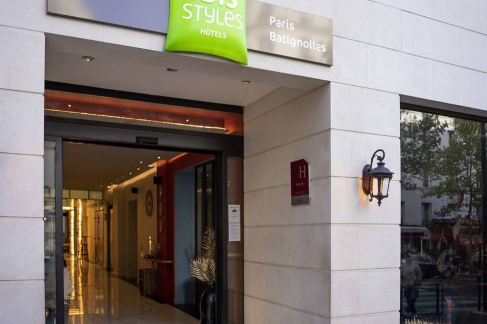 Ibis Styles Paris Batignolles 1