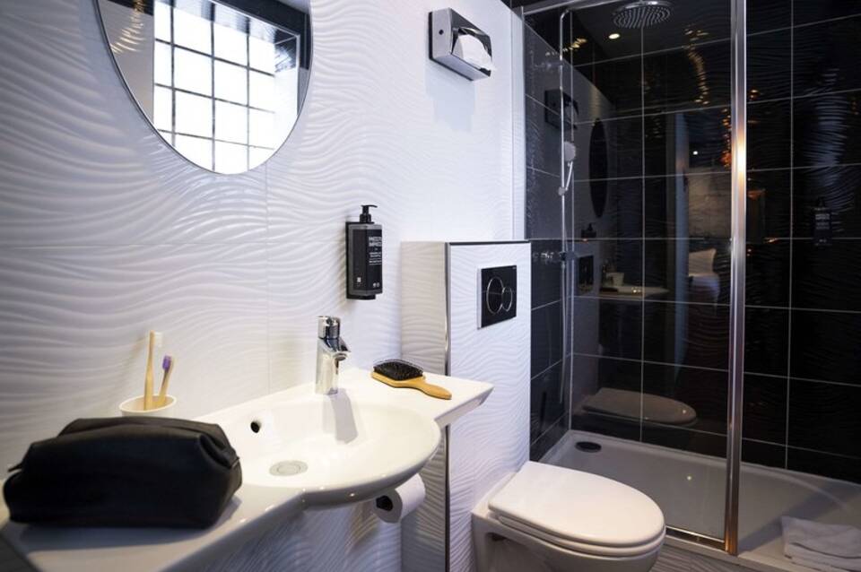 Ibis Styles Paris Batignolles 5