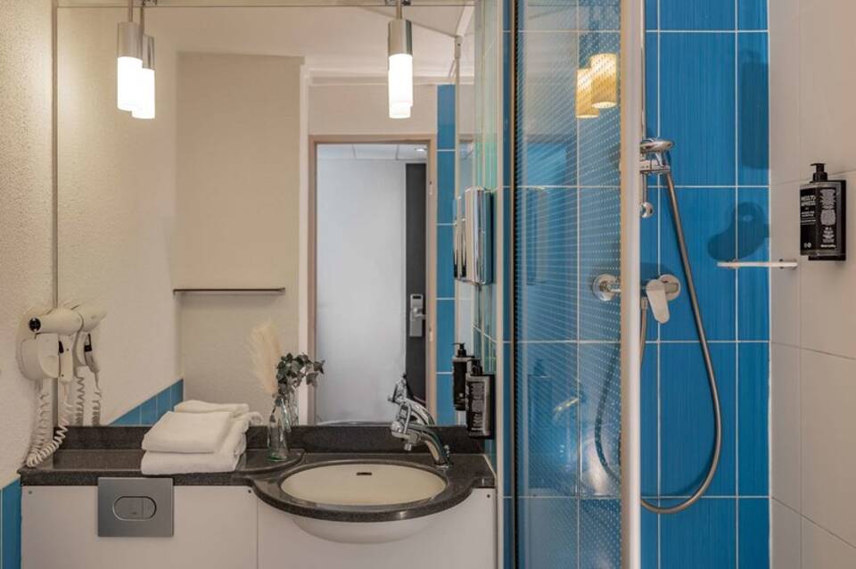 Ibis Styles Paris Val de Fontenay 5