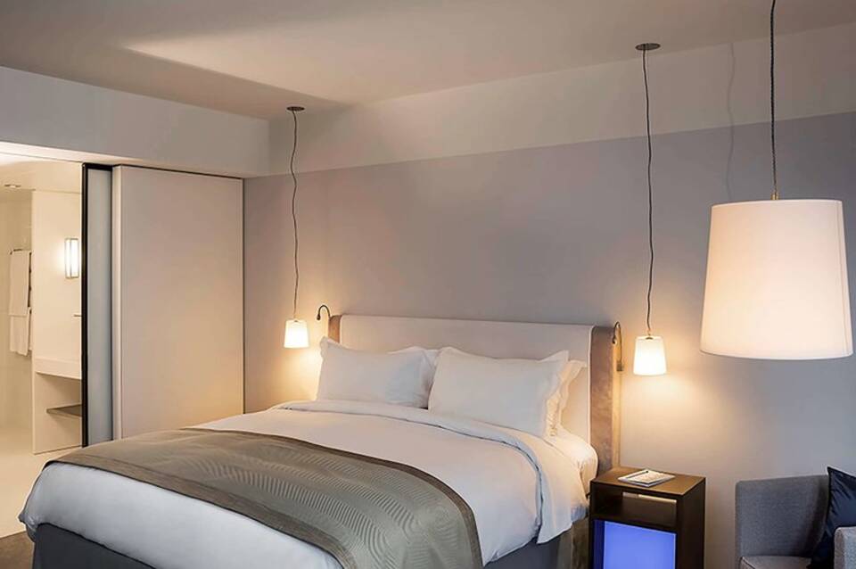 Sofitel Paris Arc de Triomphe 4