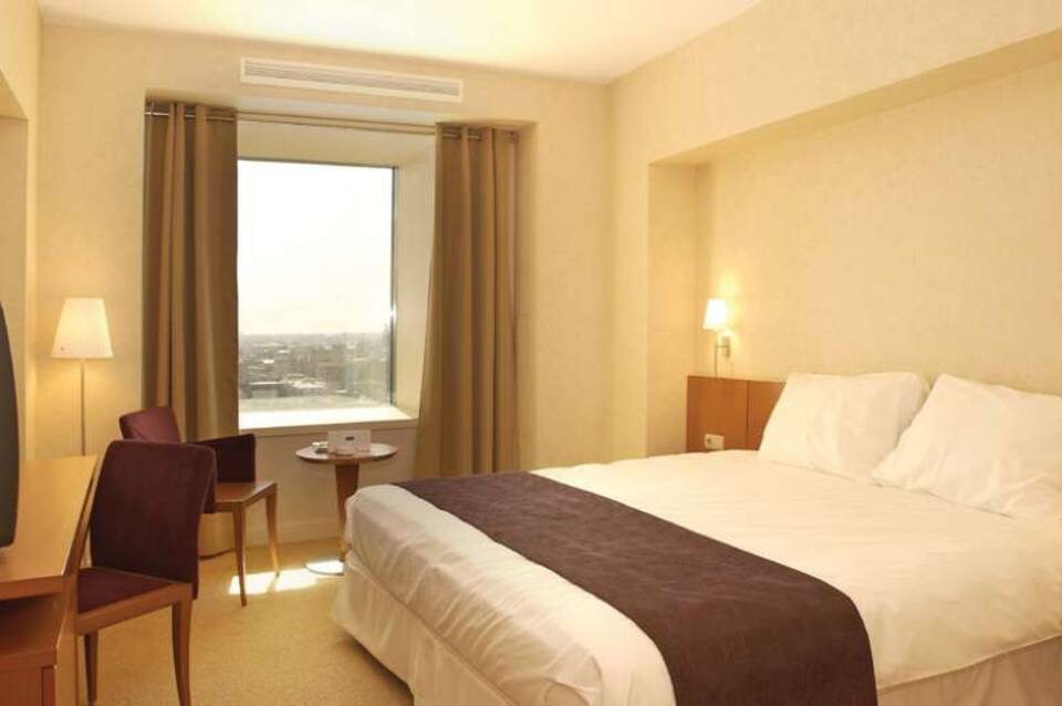 Sheraton Bucharest Hotel 3