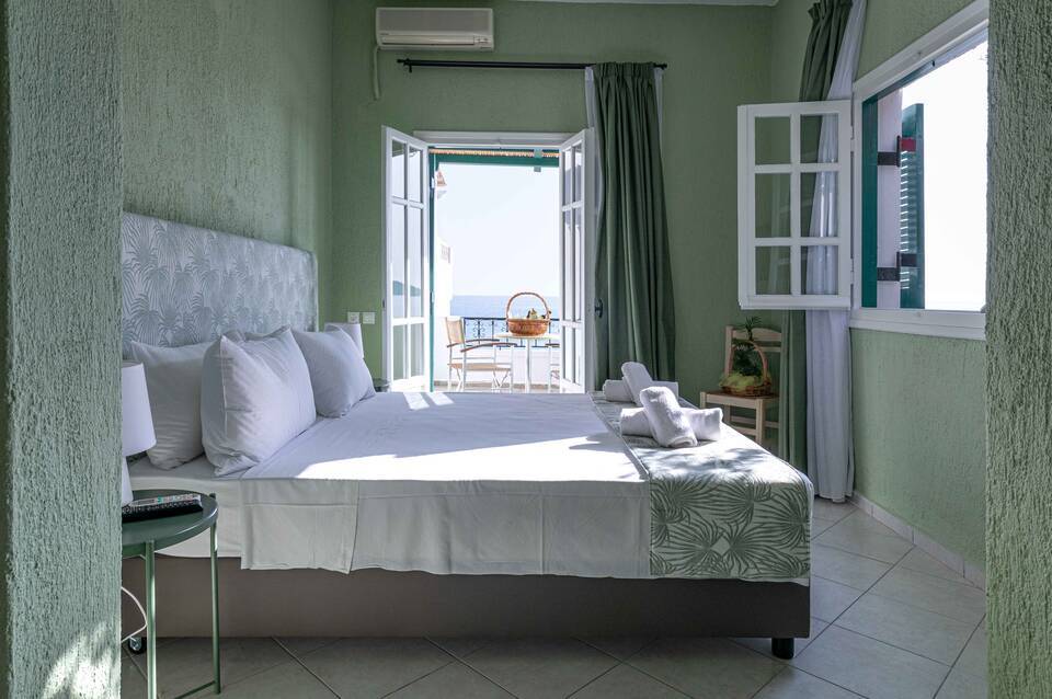 Triton Authentic Cretan Hotel 3