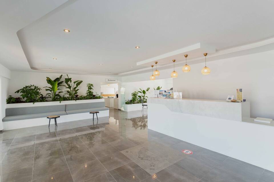 Hotel Belmare 5