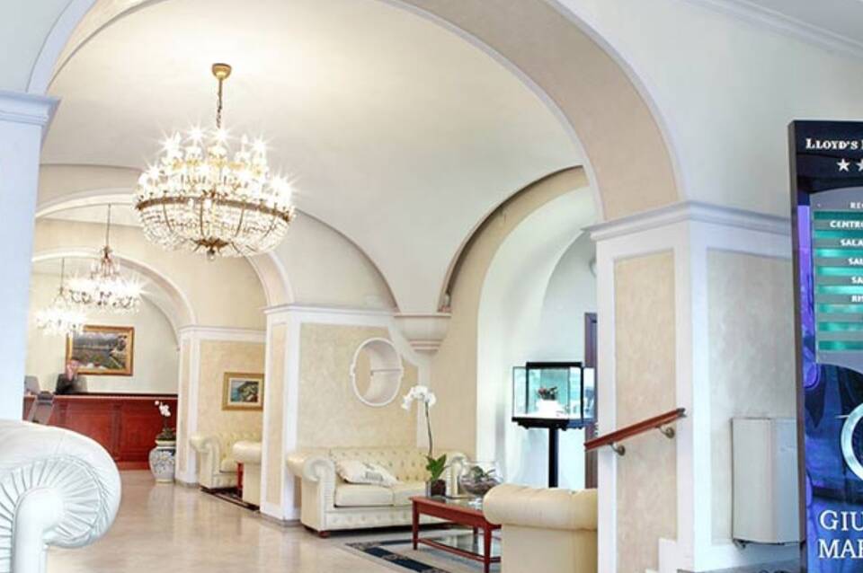 Lloyd's Baia Hotel 2