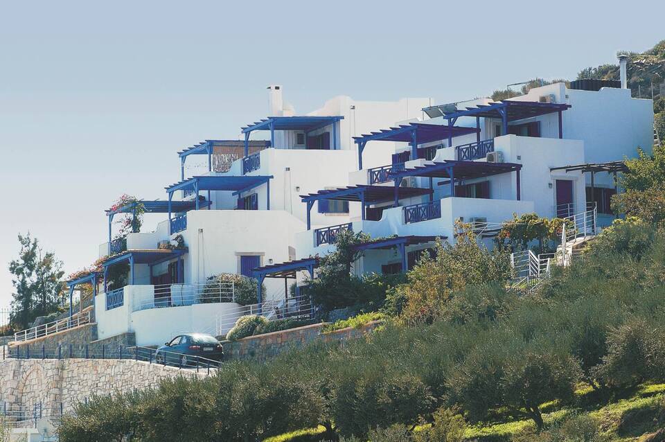 Nymphes Luxury Apartments & Studios 1