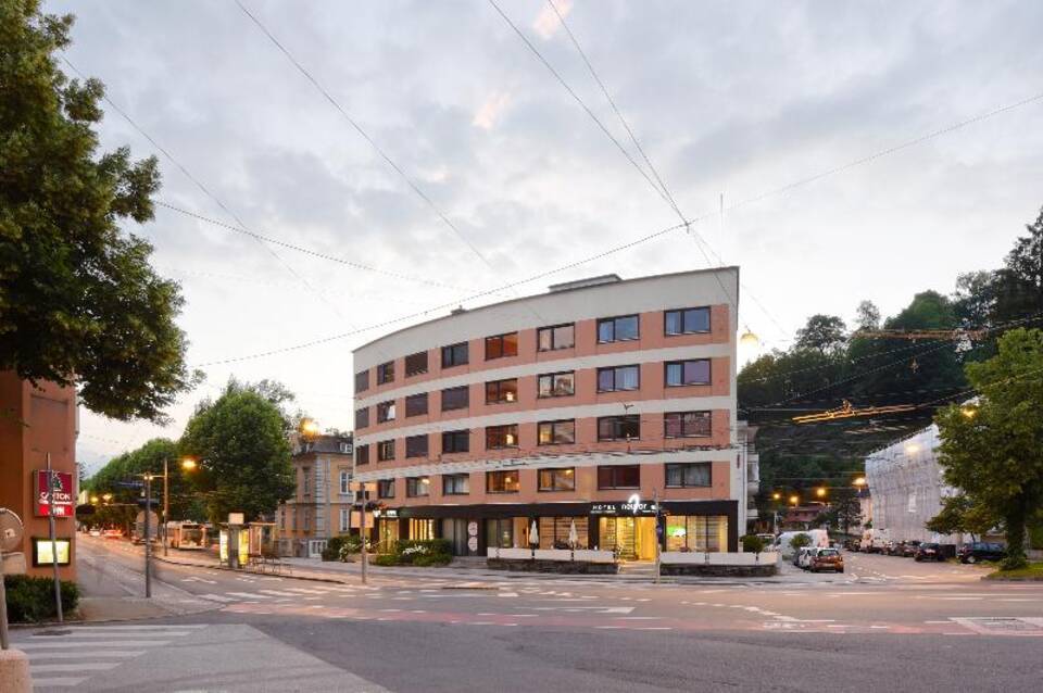 Hotel Neutor 2