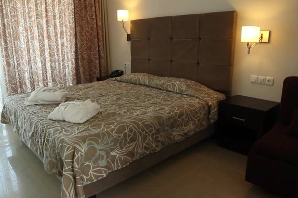 Sun Palace Resort & Spa 2