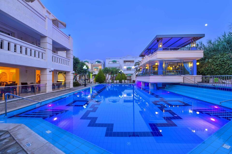 Castle Suites 1