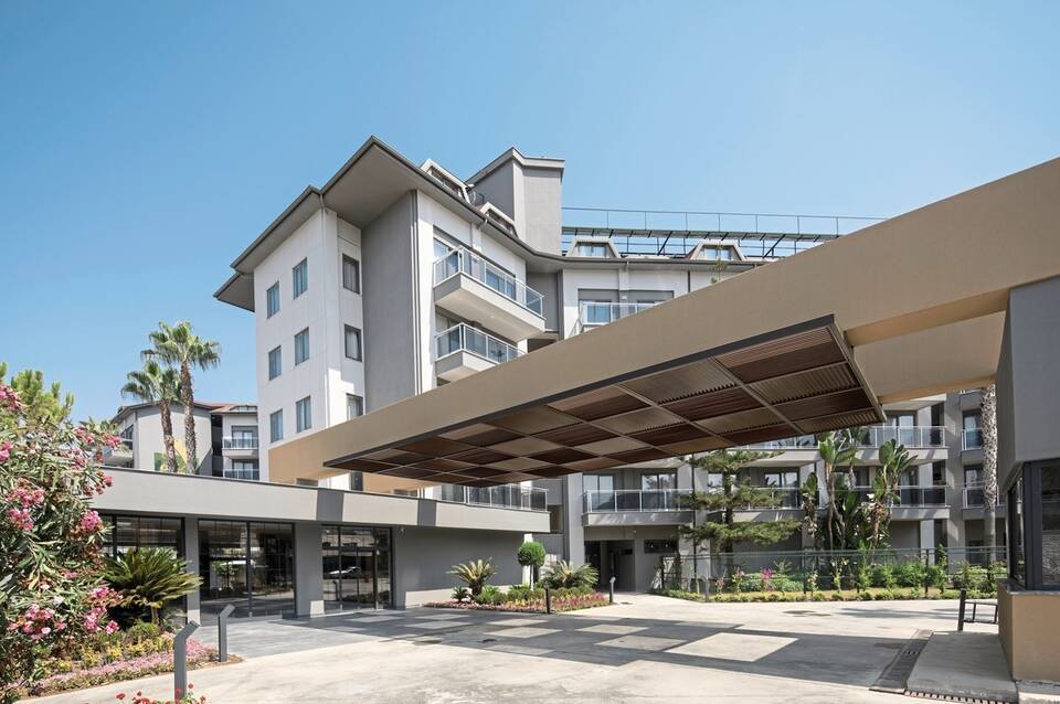 Green Garden Resort & Spa Hotel 4