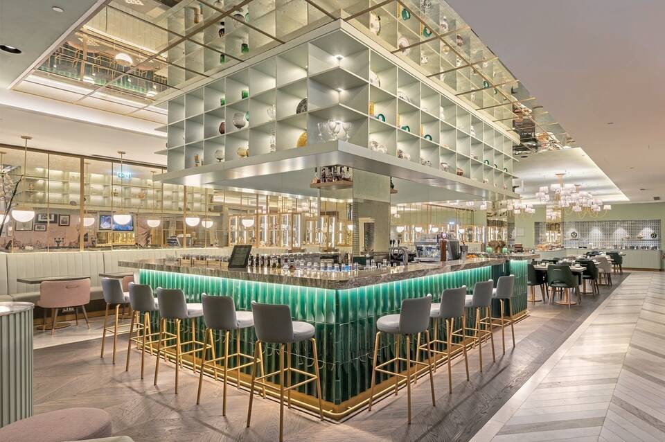 The Emerald House Lisbon, Curio Collection by Hilton 2