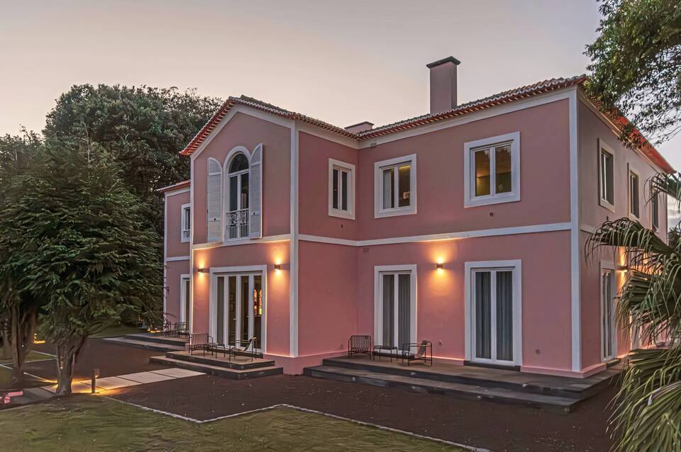 Solar dos Cantos Botanic House & Garden 5