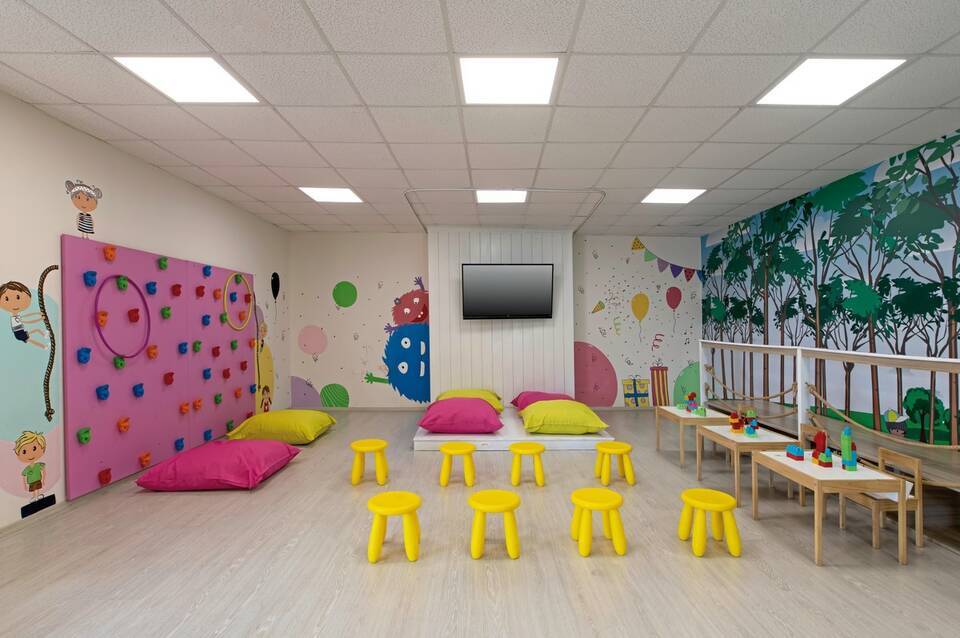 Design Plus Seya Beach Hotel 2