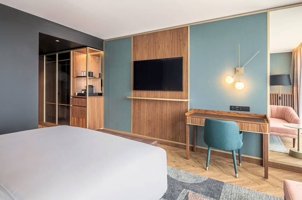 Renaissance Porto Lapa Hotel 1