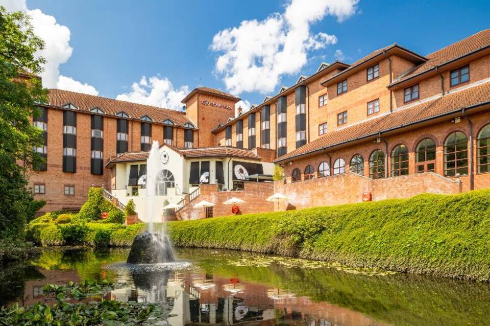 Crowne Plaza Solihull 1