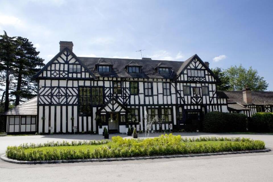 The Manor Elstree 2