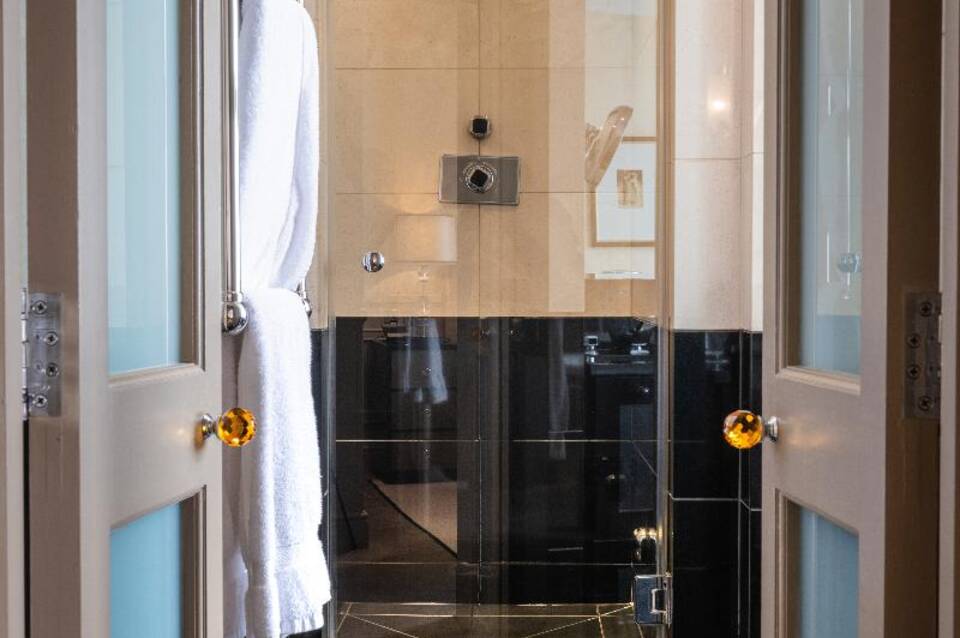 Althoff St. James's Hotel & Club, Mayfair 4