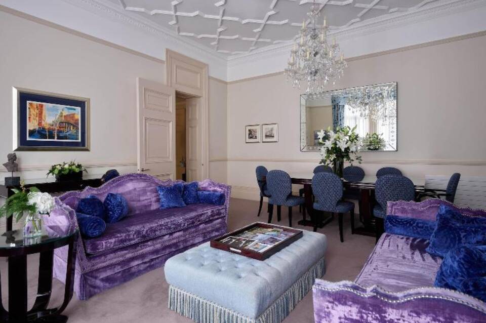 The Apartments by Sloane Club 3
