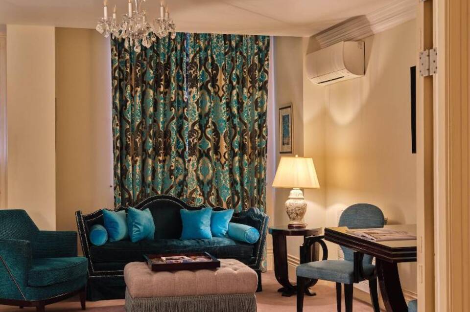 The Apartments by Sloane Club 4