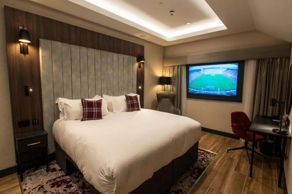 Tynecastle Park Hotel 3