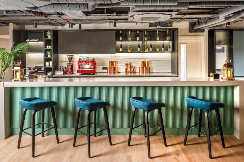 Southgate Hotel London 5