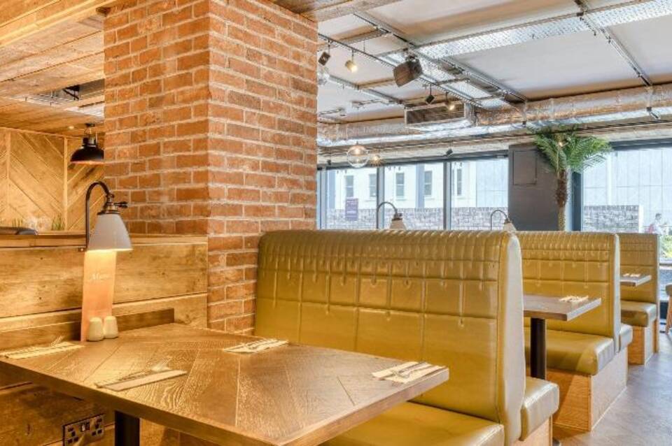 hub by Premier Inn London Paddington 2