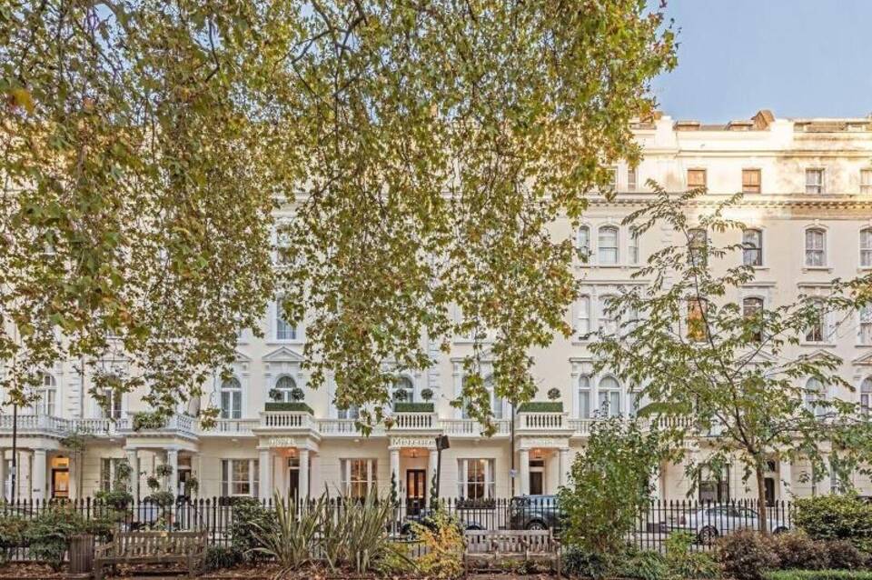 12 London Street Apartments 3