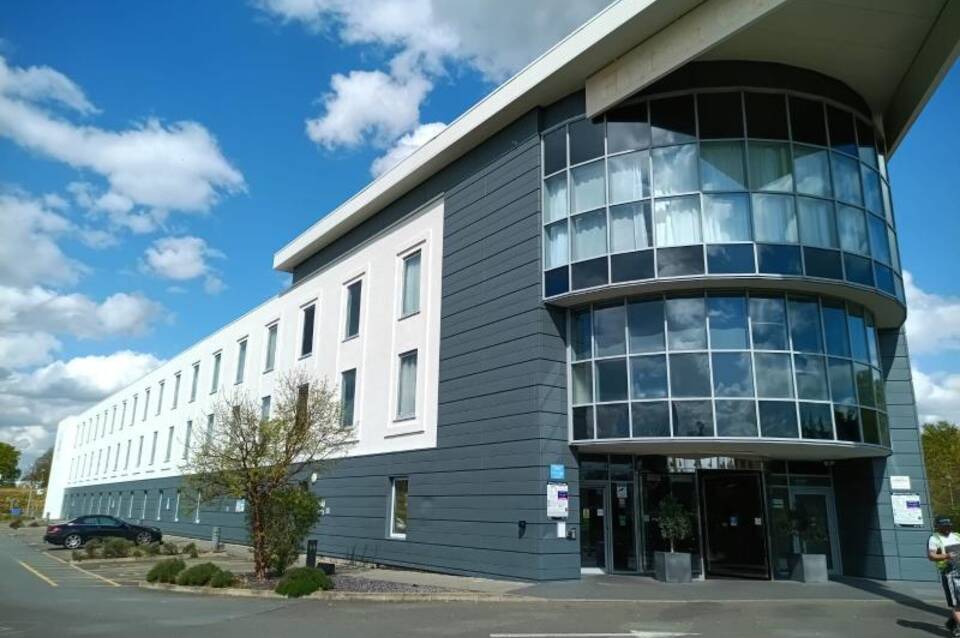 Holiday Inn London Luton North by IHG 4