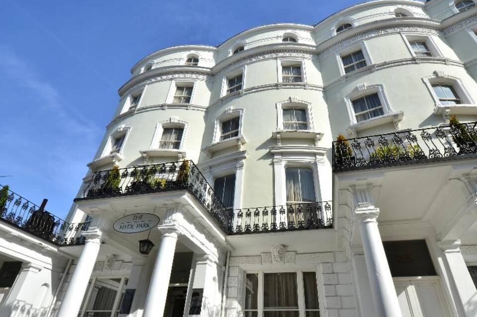 Royale Chulan Hyde Park London 5