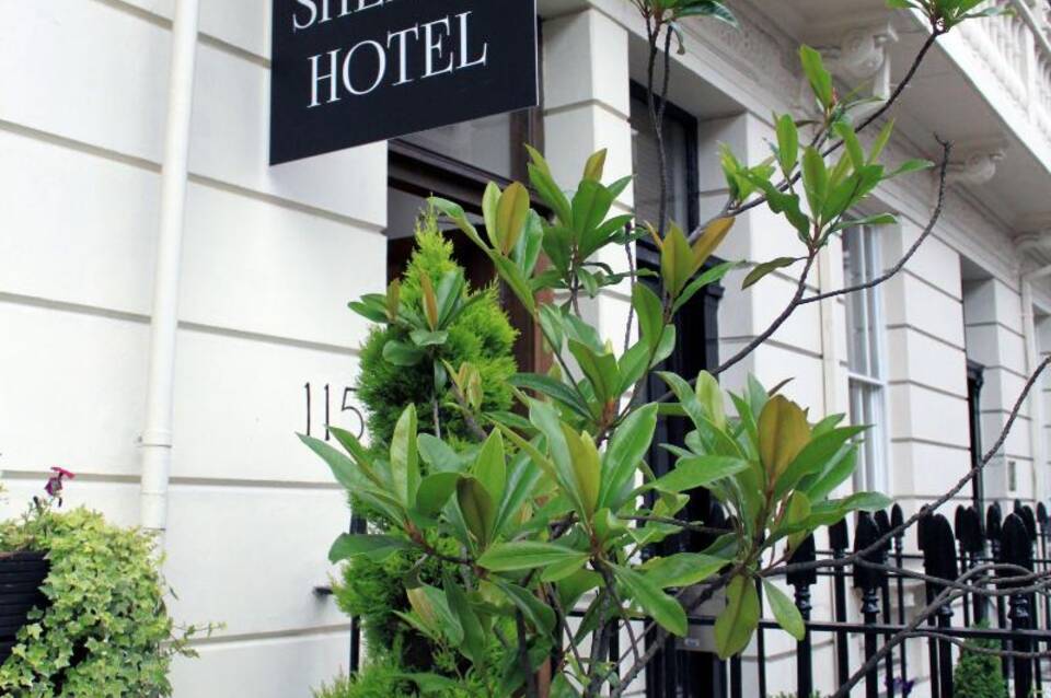 Sheriff Hotel 2
