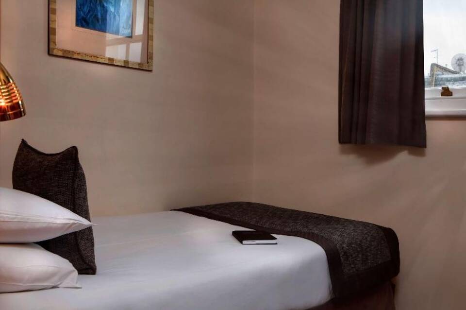 Best Western Corona 5