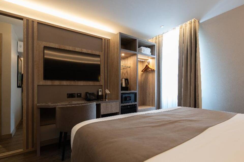 Oxford Hotel 3