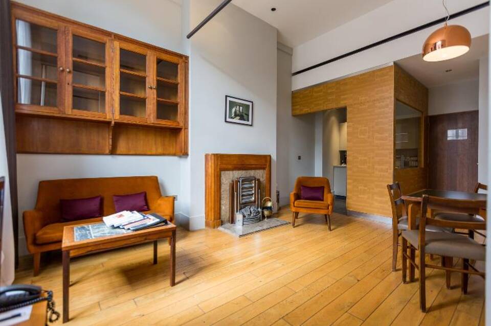 Town Hall Hotel 2