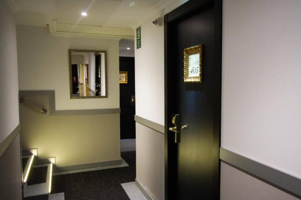 Hotel Moderno Barcelona 2