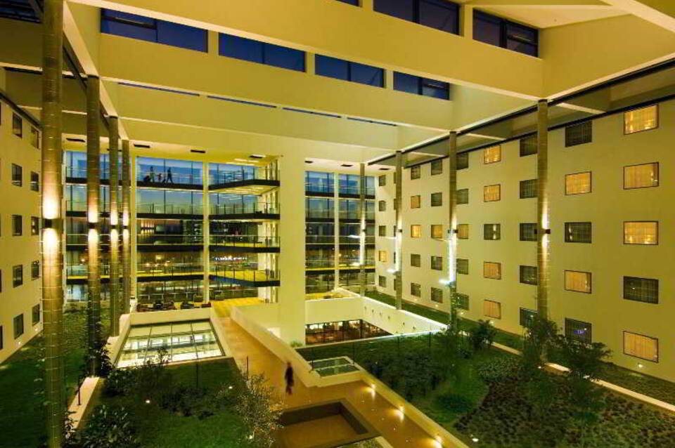 Courtyard by Marriott Prague Airport 3