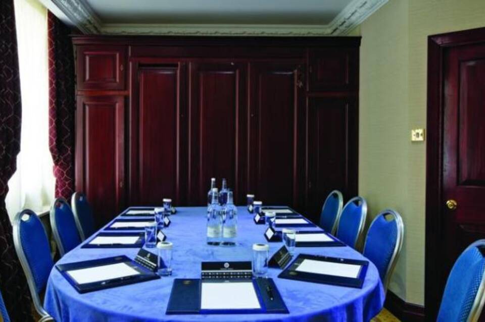 Fitzrovia Hotel 2