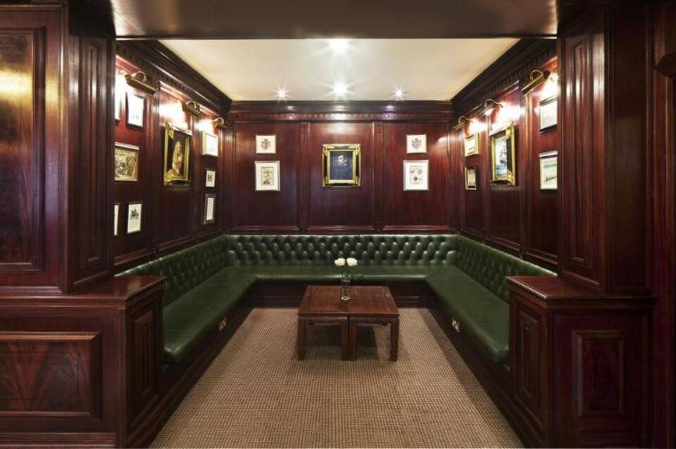 Fitzrovia Hotel 4