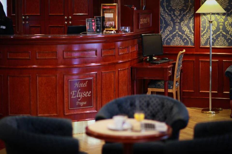 Elysee 3