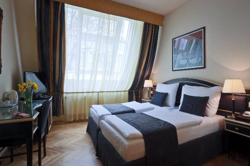 Elysee 1